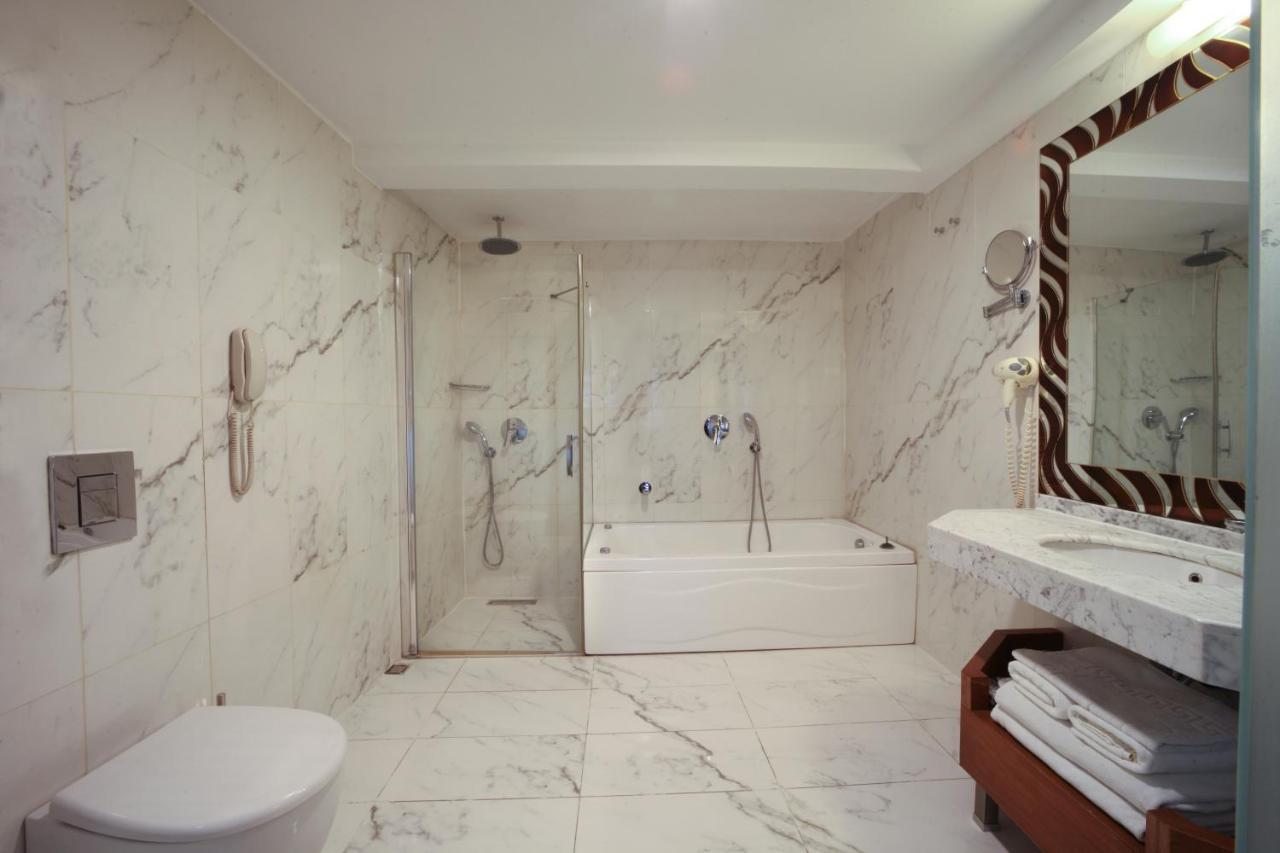 Stargate Hotel&Spa Korfez 外观 照片